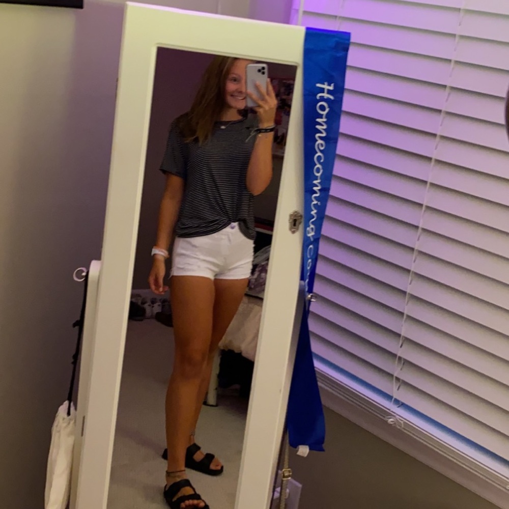 Soft and Sexy AEO black and white stripe t shirt